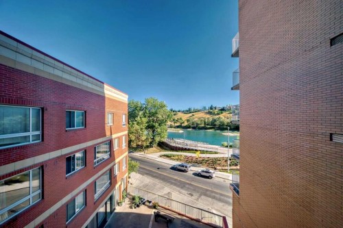512-110 2 Avenue Se, Calgary, AB - Outdoor
