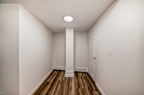 512-110 2 Avenue Se, Calgary, AB - Indoor Photo Showing Other Room