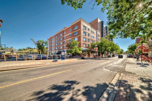512-110 2 Avenue Se, Calgary, AB - Outdoor