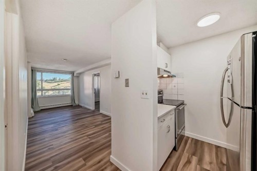 512-110 2 Avenue Se, Calgary, AB - Indoor