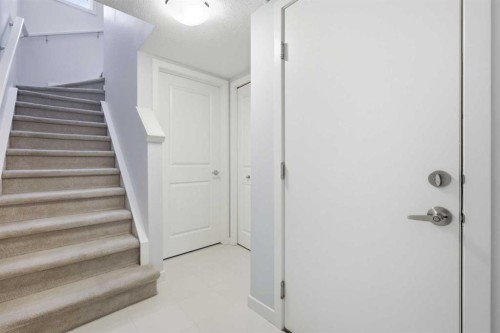 44 Copperstone Common Se, Calgary, AB - Indoor Photo Showing Other Room