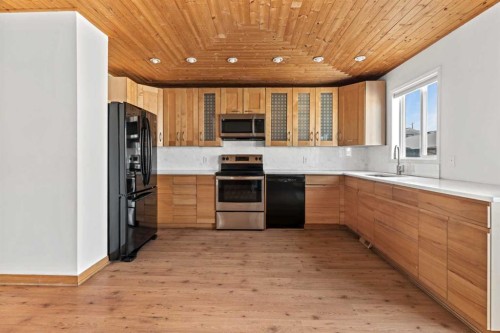 148 Martin Crossing Crescent Ne, Calgary, AB - Indoor Photo Showing Kitchen