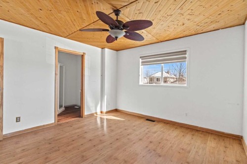 148 Martin Crossing Crescent Ne, Calgary, AB - Indoor Photo Showing Other Room