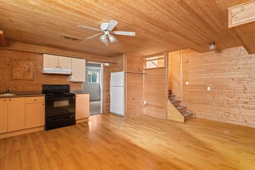 148 Martin Crossing Crescent Ne, Calgary, AB - Indoor Photo Showing Kitchen