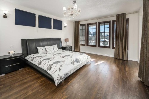 5 Elveden Point Sw, Calgary, AB - Indoor Photo Showing Bedroom