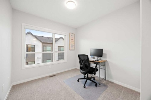 617-20295 Seton Way Se, Calgary, AB - Indoor Photo Showing Office