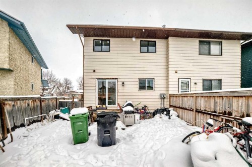 139 Bermuda Drive Nw, Calgary, AB - Outdoor With Exterior