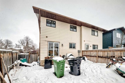 139 Bermuda Drive Nw, Calgary, AB - Outdoor With Exterior