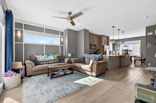 43-111 Rainbow Falls, Chestermere, AB - Indoor Photo Showing Living Room