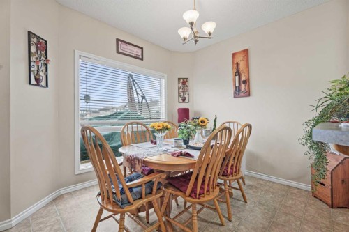 40 Cimarron Grove Drive, Okotoks, AB - Indoor Photo Showing Dining Room