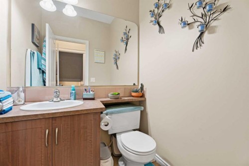 40 Cimarron Grove Drive, Okotoks, AB - Indoor Photo Showing Bathroom