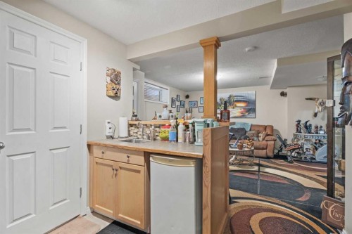 40 Cimarron Grove Drive, Okotoks, AB - Indoor Photo Showing Other Room