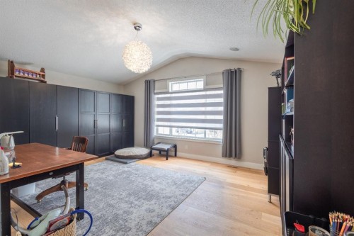 77 Weston Way Sw, Calgary, AB - Indoor