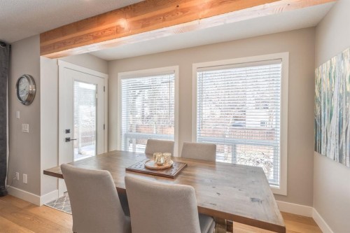 77 Weston Way Sw, Calgary, AB - Indoor Photo Showing Dining Room