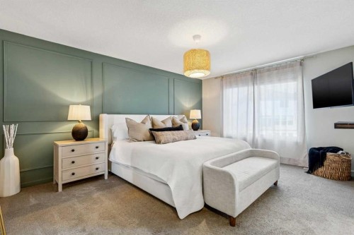 44 Legacy Landing Se, Calgary, AB - Indoor Photo Showing Bedroom