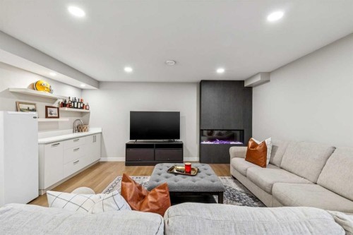 44 Legacy Landing Se, Calgary, AB - Indoor