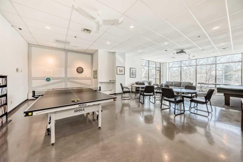 #912-8604 48 Avenue Nw, Calgary, AB - Indoor Photo Showing Other Room