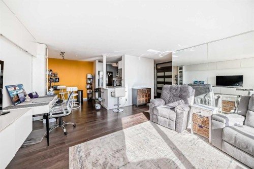 #912-8604 48 Avenue Nw, Calgary, AB - Indoor