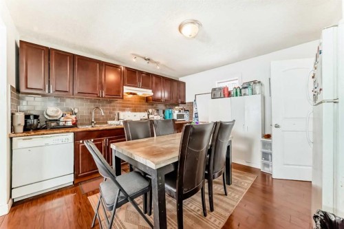 2428 3 Avenue Nw, Calgary, AB - Indoor