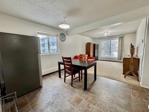 208C-5601 Dalton Drive Nw, Calgary, AB - Indoor