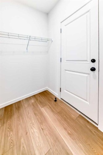 58 Walgrove Bay Se, Calgary, AB - Indoor