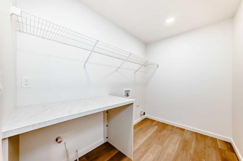 58 Walgrove Bay Se, Calgary, AB - Indoor Photo Showing Other Room