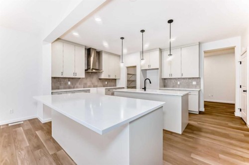 58 Walgrove Bay Se, Calgary, AB - Indoor Photo Showing Kitchen With Upgraded Kitchen