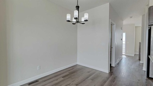 282 Alpine Avenue Sw, Calgary, AB - Indoor Photo Showing Other Room