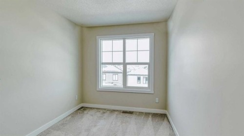 282 Alpine Avenue Sw, Calgary, AB - Indoor Photo Showing Other Room