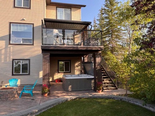 102 Morningside Point Sw, Airdrie, AB - Outdoor With Deck Patio Veranda