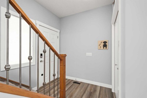 102 Morningside Point Sw, Airdrie, AB - Indoor Photo Showing Other Room