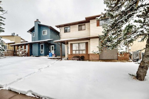 137 Bermuda Drive Nw, Calgary, AB - Outdoor