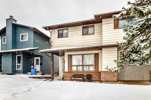 137 Bermuda Drive Nw, Calgary, AB - Outdoor