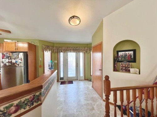 4723 50 Avenue, Irma, AB - Indoor Photo Showing Other Room