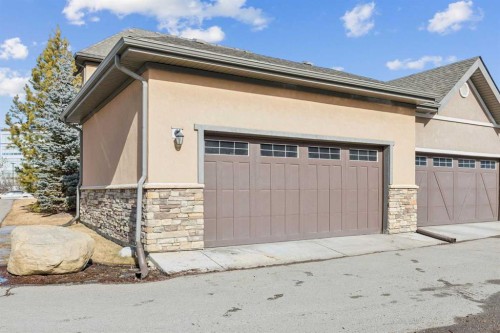 442 Quarry Park Boulevard Se, Calgary, AB - Outdoor