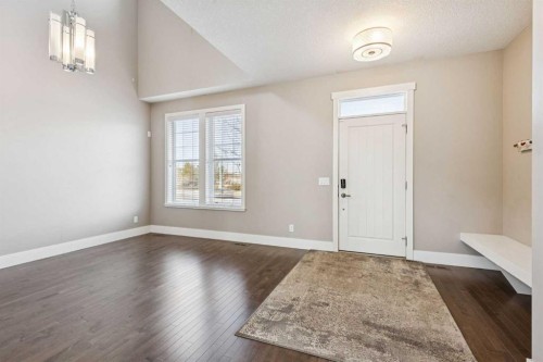 442 Quarry Park Boulevard Se, Calgary, AB - Indoor Photo Showing Other Room