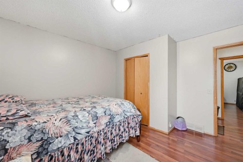 64 Eldorado Close Ne, Calgary, AB - Indoor Photo Showing Bedroom