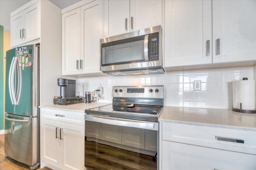 408-35 Walgrove Walk Se, Calgary, AB - Indoor Photo Showing Kitchen With Stainless Steel Kitchen With Upgraded Kitchen