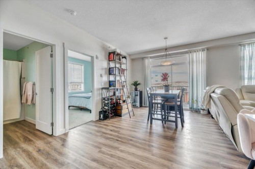 408-35 Walgrove Walk Se, Calgary, AB - Indoor Photo Showing Living Room