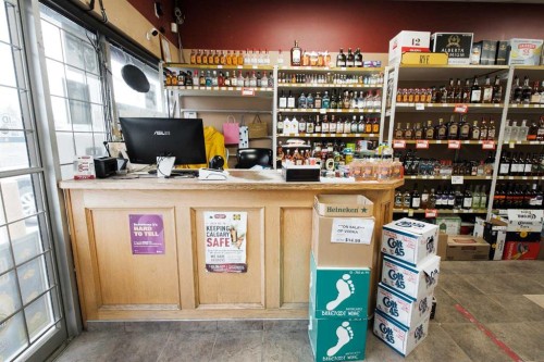 1234 12 Ne, Calgary, AB 