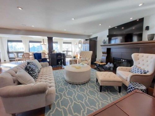 16021 Mckenzie Lake Way Se, Calgary, AB - Indoor Photo Showing Living Room