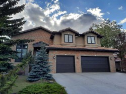16021 Mckenzie Lake Way SE Calgary, AB T2Z 1Y1