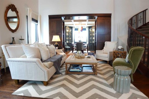 16021 Mckenzie Lake Way Se, Calgary, AB - Indoor Photo Showing Living Room