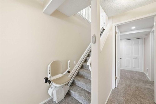 59 Sunlake Close Se, Calgary, AB - Indoor Photo Showing Other Room