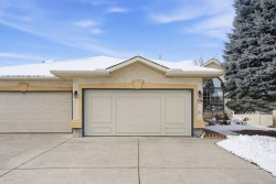 59 Sunlake Close SE Calgary, AB T2X 3H2