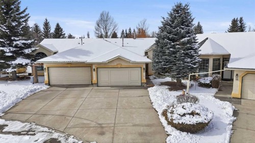 59 Sunlake Close Se, Calgary, AB - Outdoor