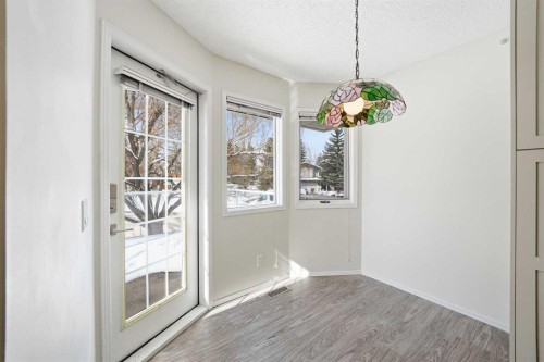 59 Sunlake Close Se, Calgary, AB - Indoor Photo Showing Other Room