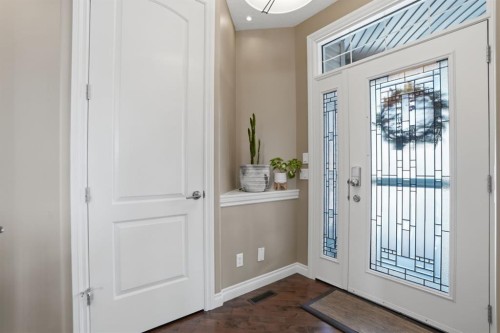 1929 High Park Circle Nw, High River, AB - Indoor Photo Showing Other Room