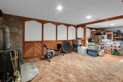 6004 Maddock Drive Ne, Calgary, AB - Indoor