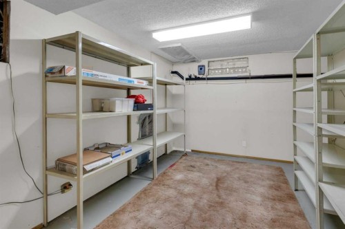 6004 Maddock Drive Ne, Calgary, AB - Indoor With Storage